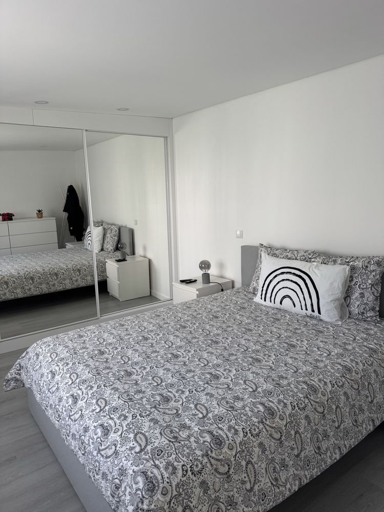 Alugo anexo/apartamento T1 - NOVO