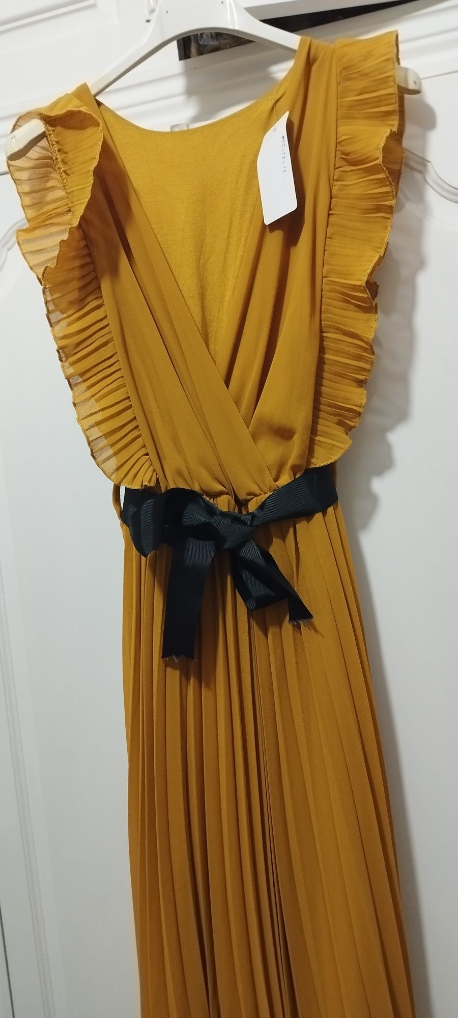 Vestido amarelo torrado