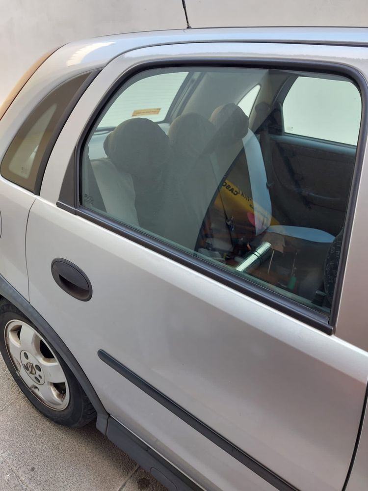 Opel corsa C - bom estado