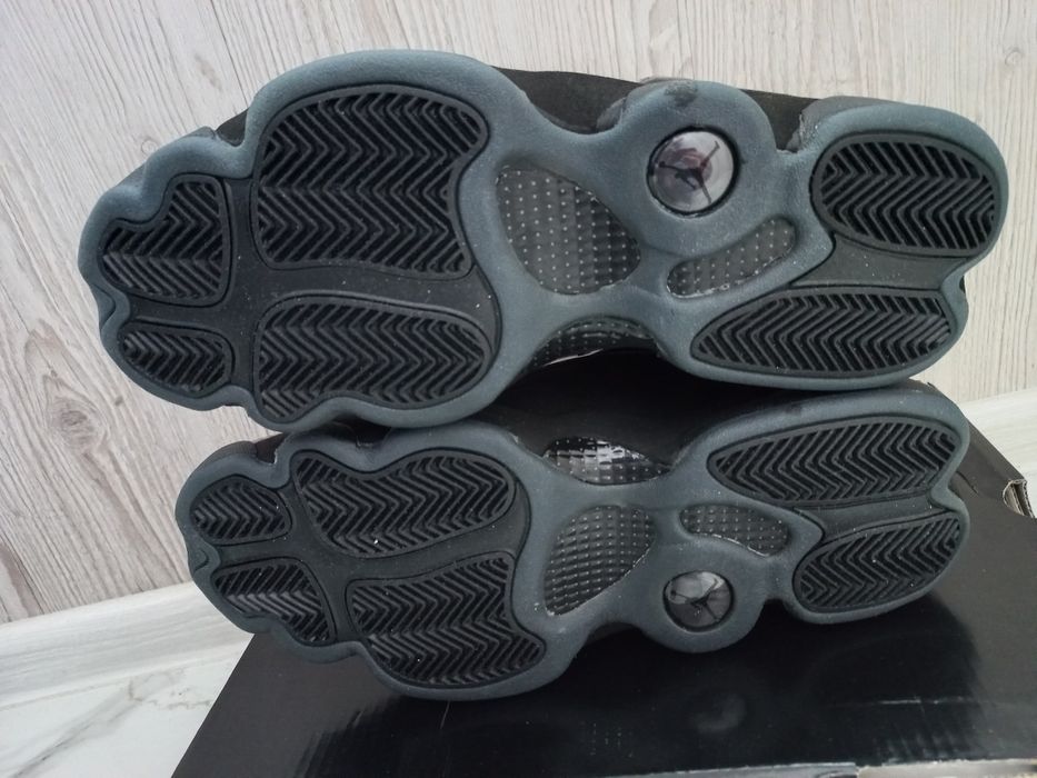 Jordan retro 13. Nike.