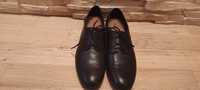 Pantofle damskie sznurowane czarne