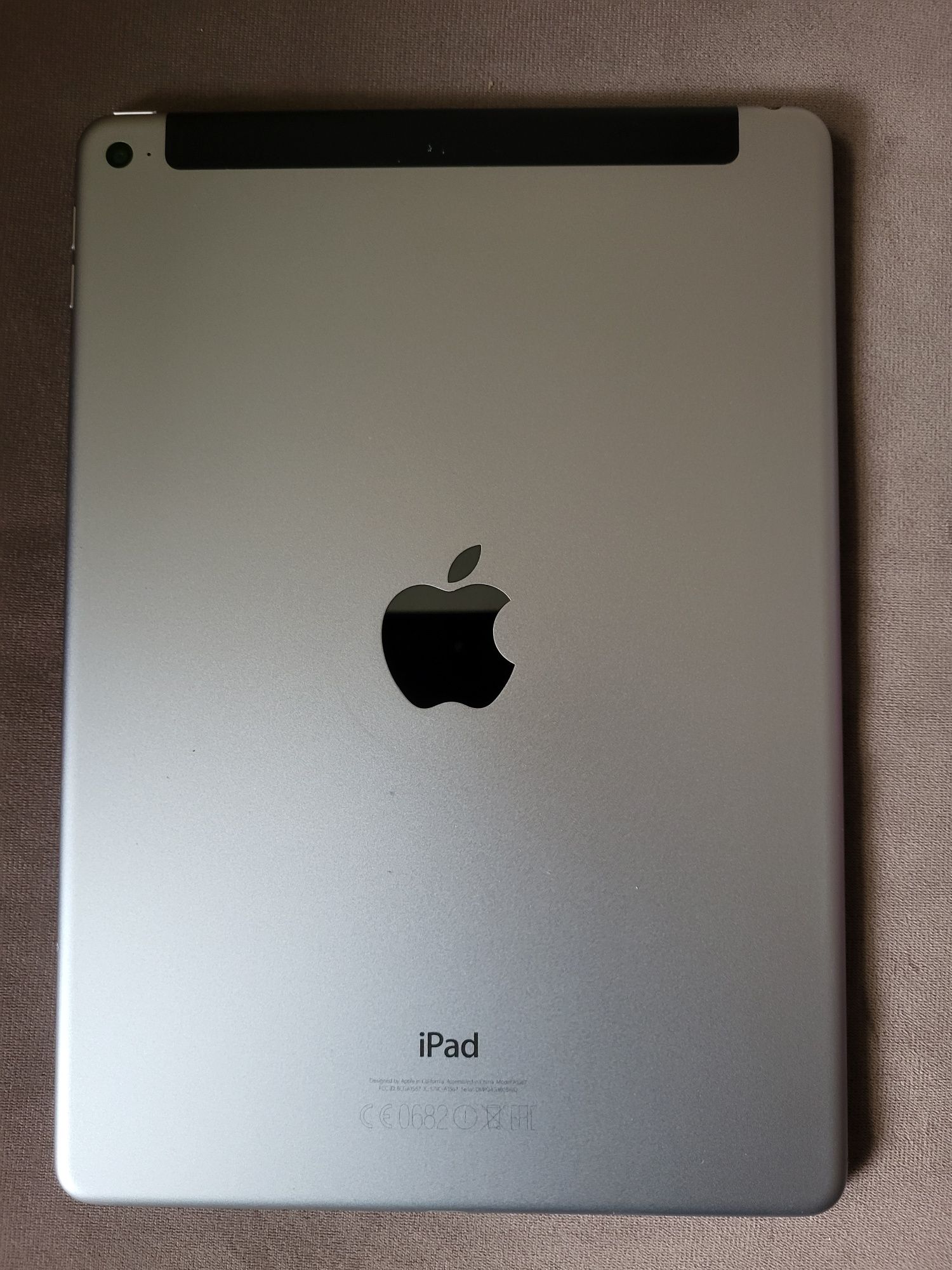 Apple iPad Air 2 A1567 szary 16GB