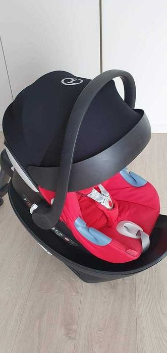 Fotelik Cybex z bazą