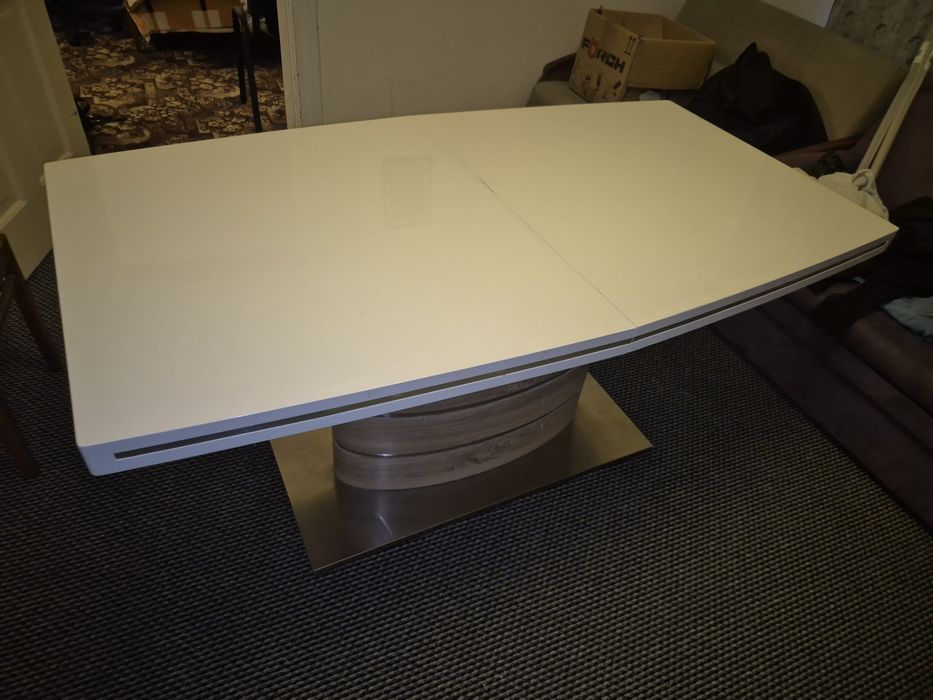 Stół rozkladany, duży mocny/stabilny