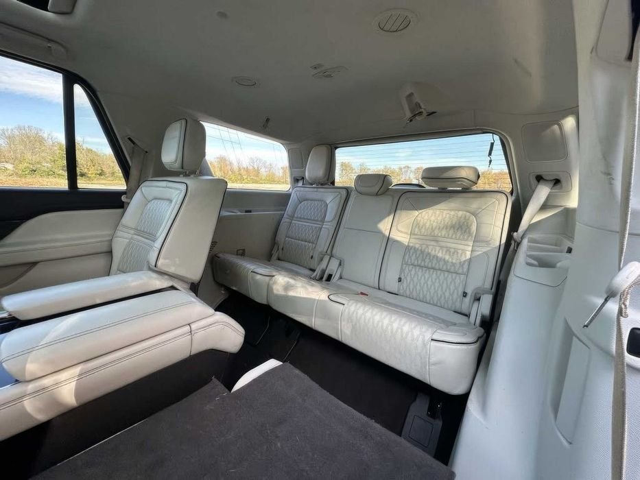 Lincoln Navigator Black Label      2018