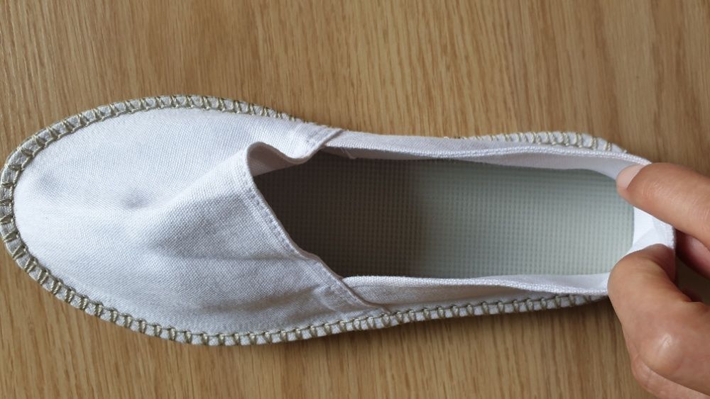 Sabrinas 38 brancas Novas (com caixa original)