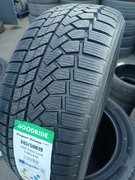 Шини Goodride Zuper Snow Z-507 245/50 R19 105H XL