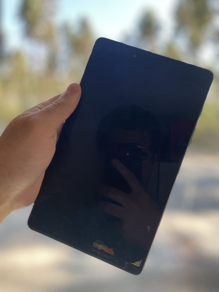 Samsung Galaxy Tab A (avariado)