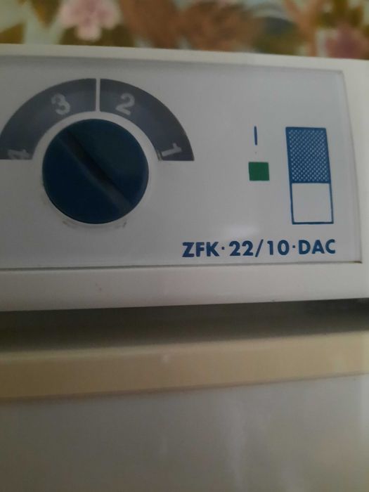 FRIGORÍFICO COMBINADO ZANUSSI ZFK.22/10.DAC