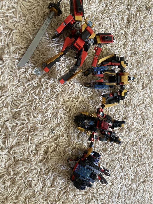 Конструктор робот машина трансформер Qman 3105