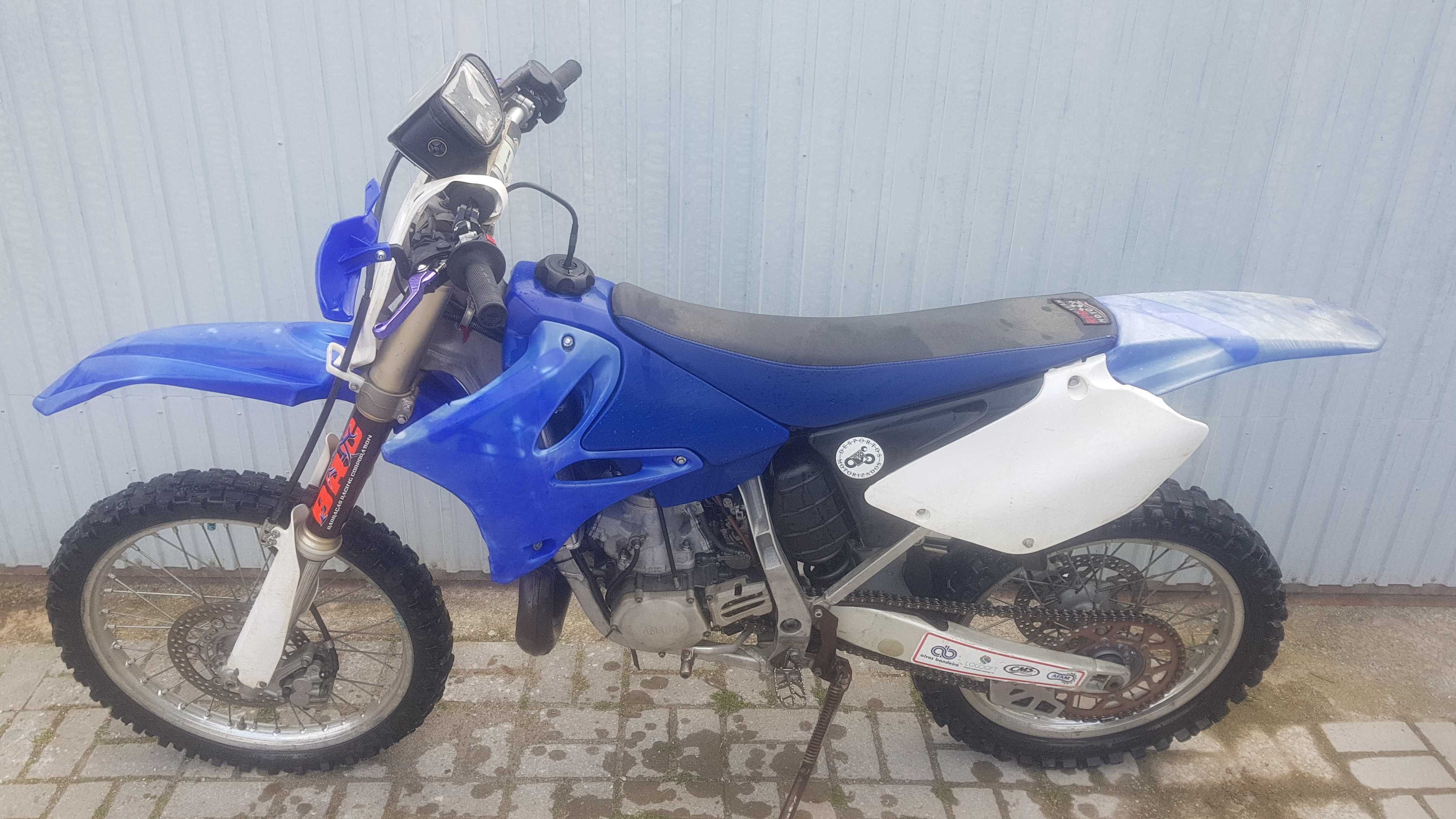 Yamaha yz 250 com motor todo reparado