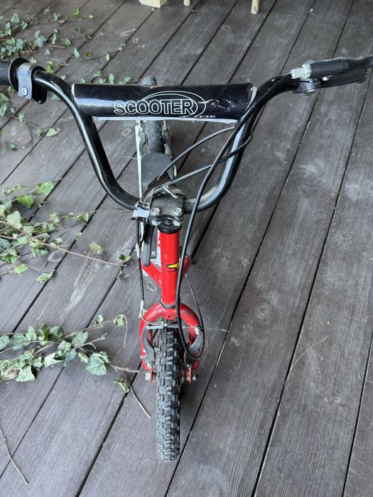 Самокат двоколісний з накачувающимися шинами