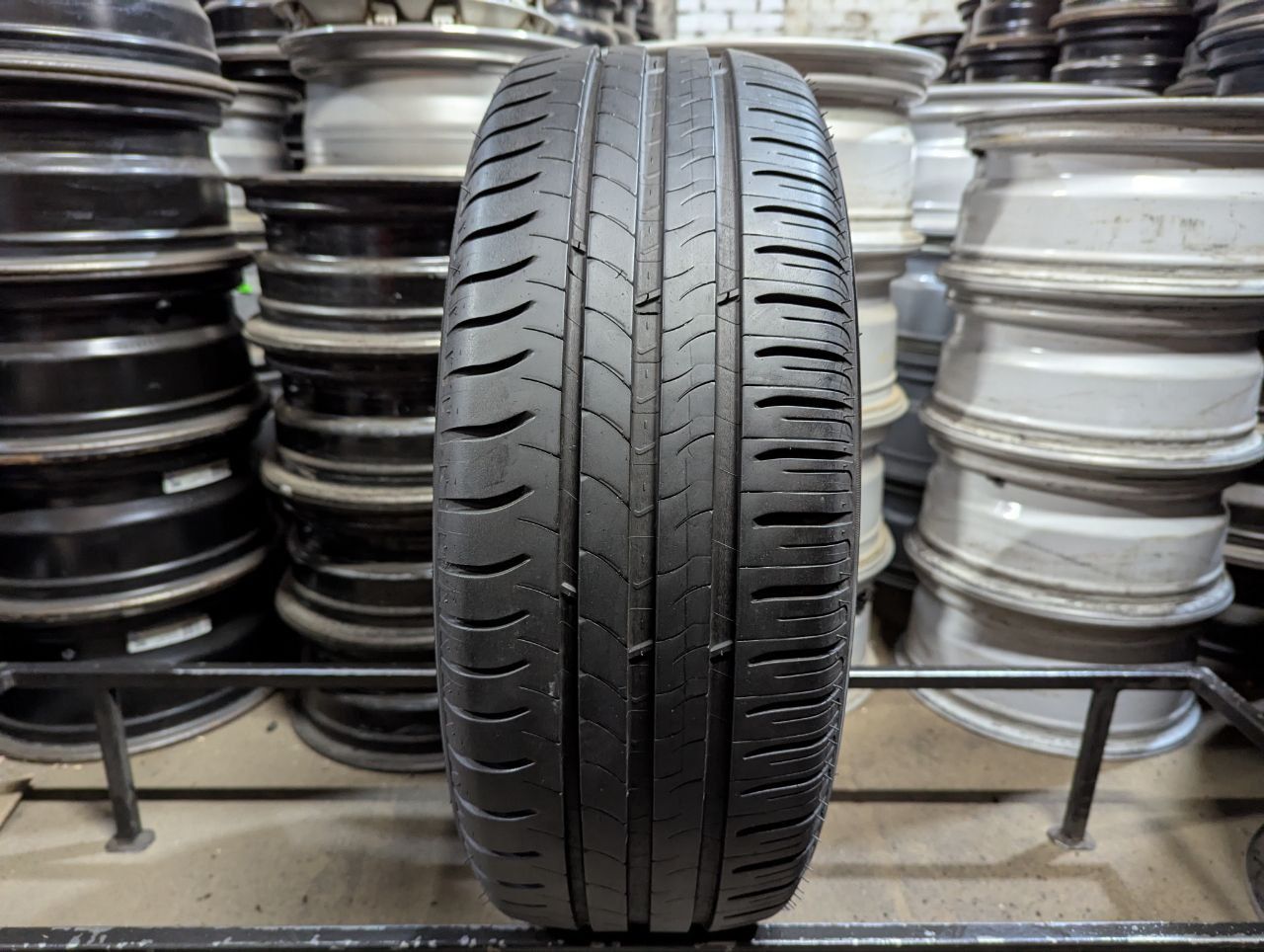 Шина 205/55 R 16 91V Michelin Energy Saver. Одне колесо. Розпаровка.