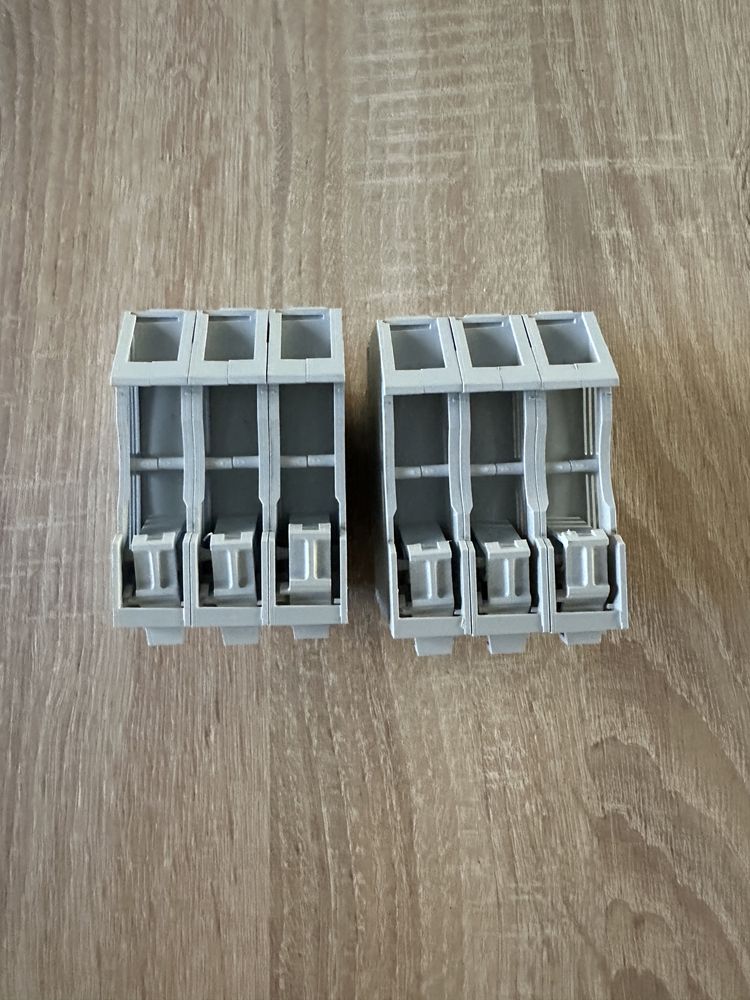 Hager LSN503 Modułowa podstawa bezpiecznikowa 3P 32A - 2 sztuki