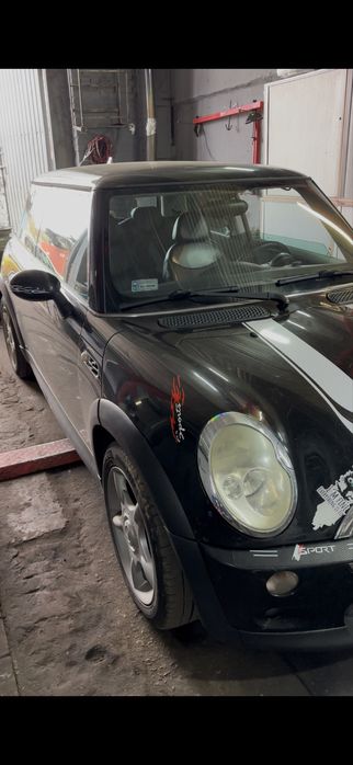 Розборка Mini Cooper. Разборка Миникупер. Запчастини на Мінікупер