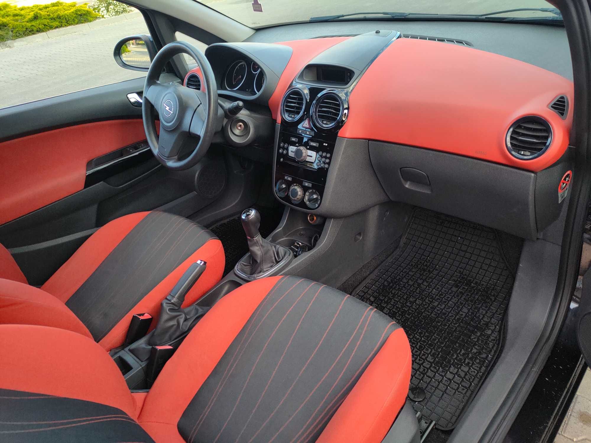 Opel Corsa D 1,3 cdti 2007. Klima tempomat, długie oplaty, zadbana.