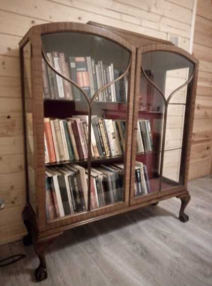 Biblioteczka/witryna z lat 40tych