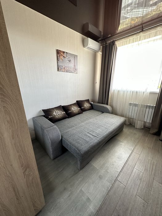 Продам гостинку метро Академика Павлова Дидро 30