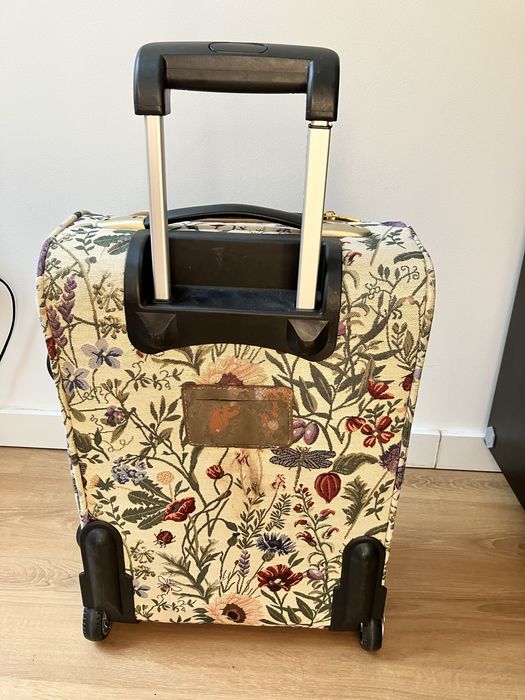 Mala de cabine bordada