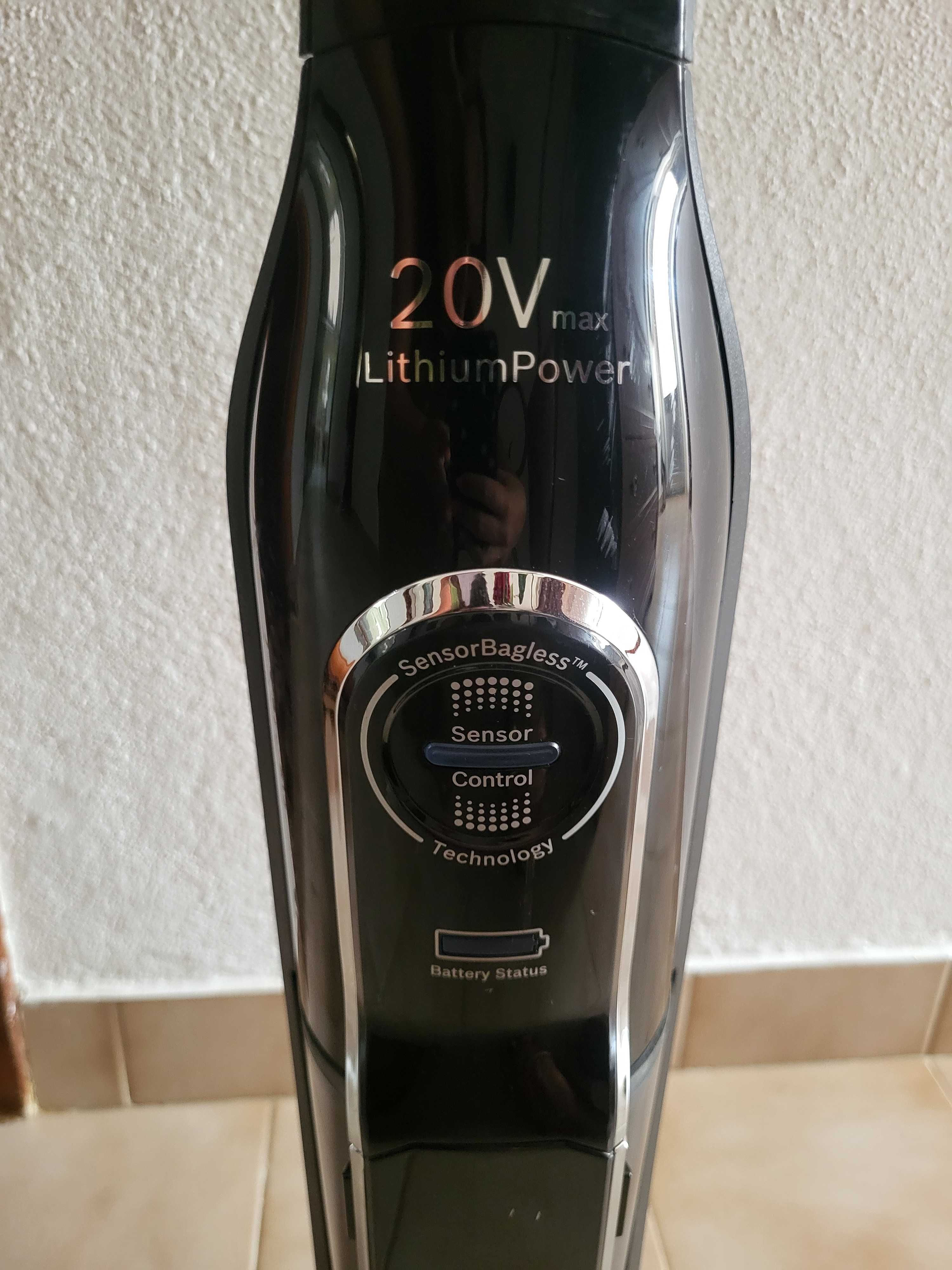 Aspirador vertical