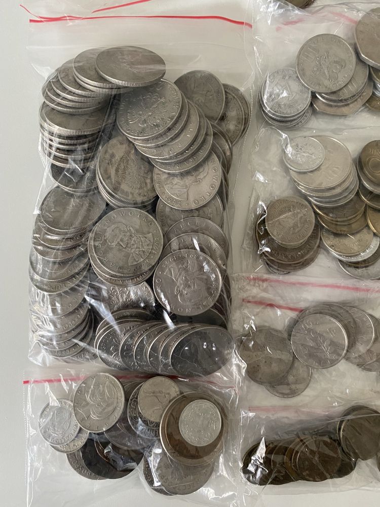 Колекція старих монет понад 20-ти країн