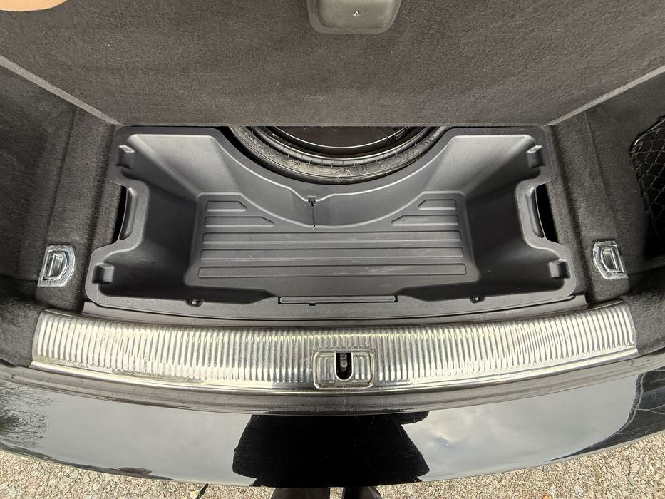 Продаж Audi Q5 2015року