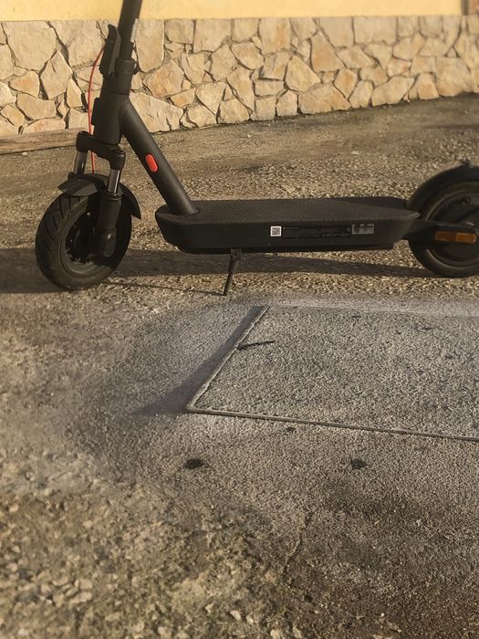 Super barata levem  esta quas nova