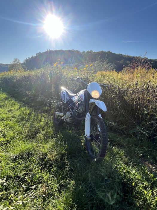 Geon Dakar 250 twinCam