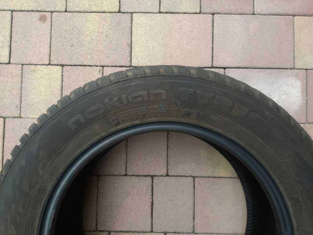 Opony zimowe Nokian Snowproof 205/60 R16 96H