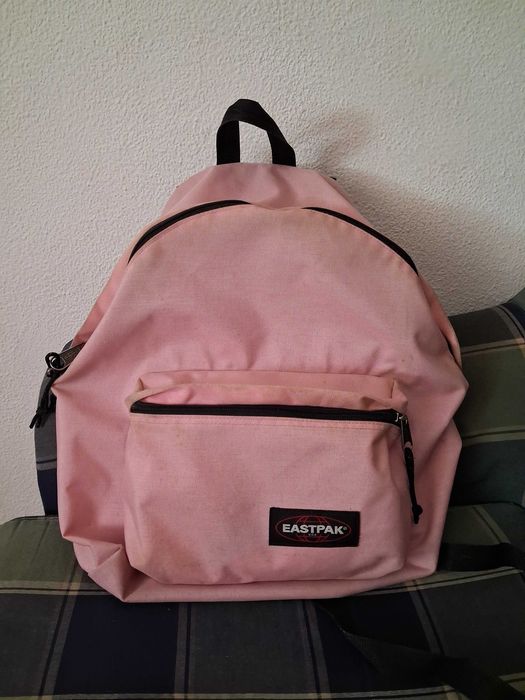 Mochila Eastpack rosa