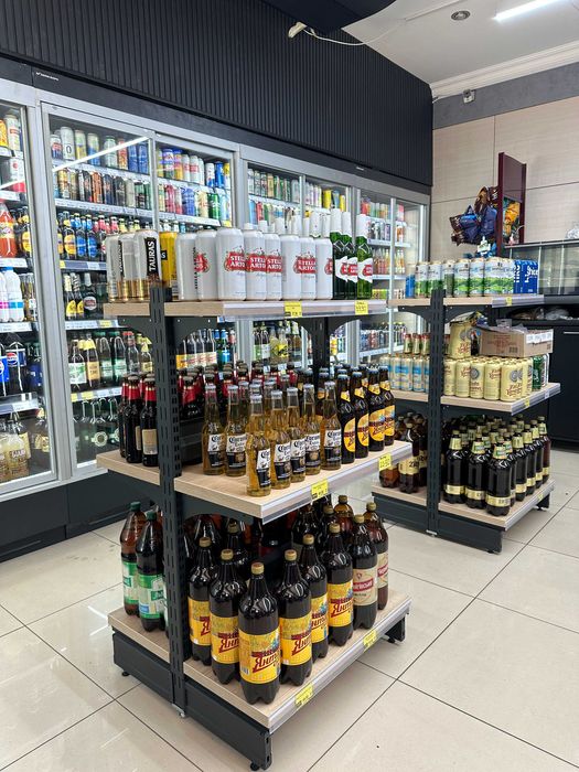 ДСП вироби , акрил, фурнітура, столи, тумби, стільці для бару, кафе