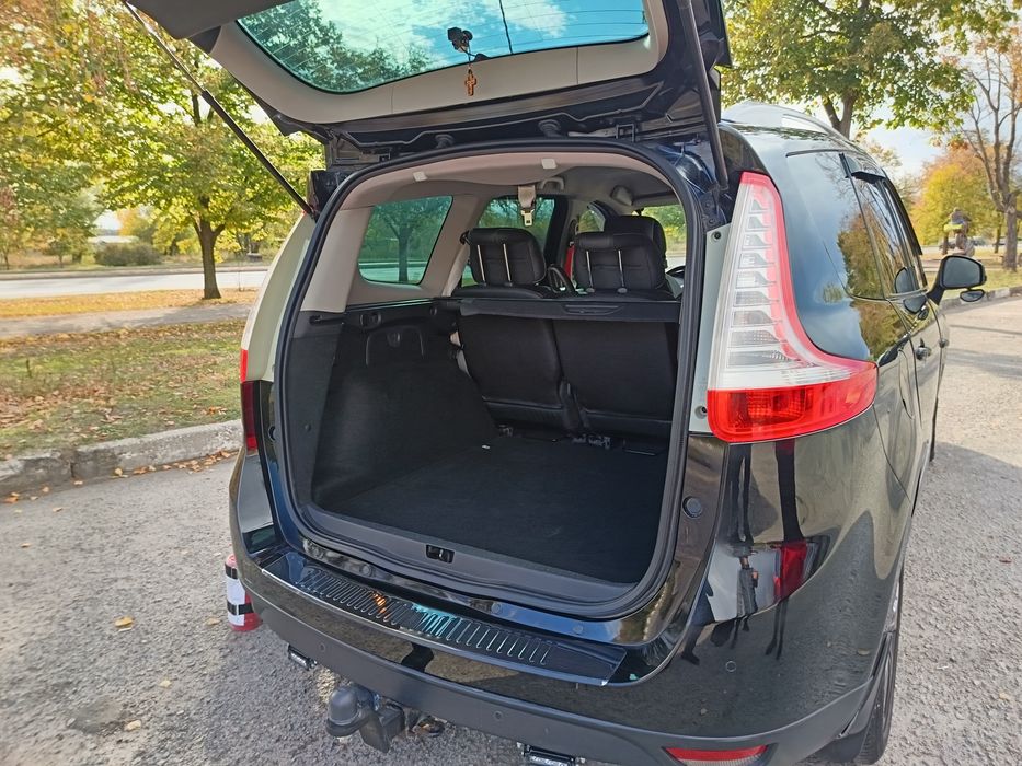 Renault grand scenic 3, Restyling, Bose, 2013