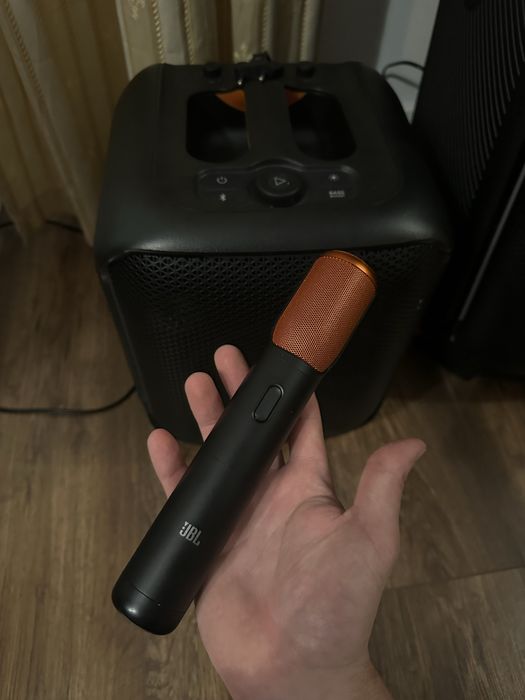 Wynajem glosnika JBL partybox esentiale encore