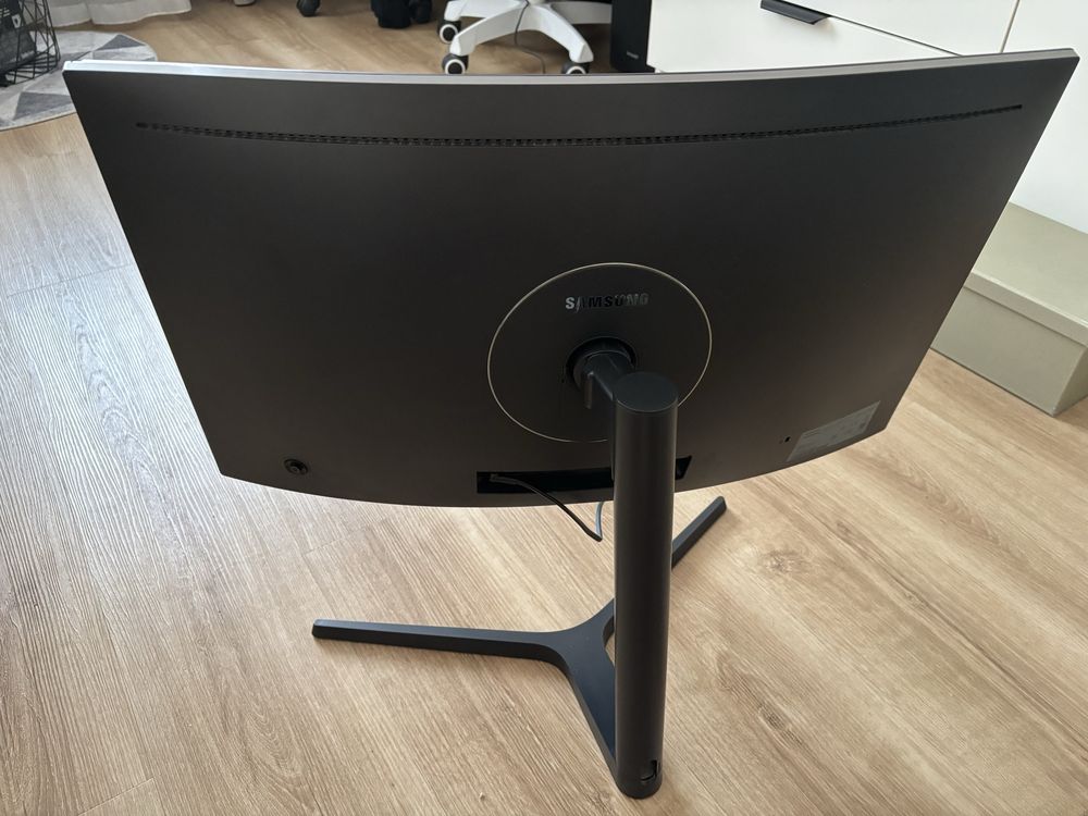 Monitor samsung C27FG73FQU 27” zakrzywiony ekran