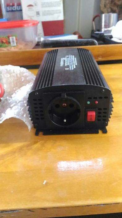 Inversor de 12v para 220