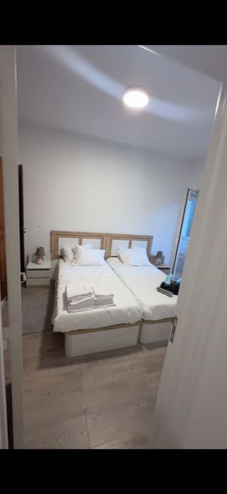 Aluga-se quarto compartilhado