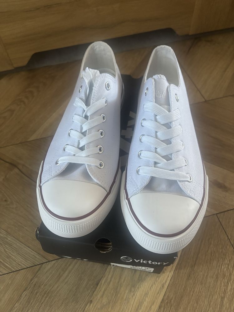 Trampki damskie Vty 40