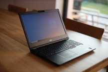 Fujitsu E5510 + Win11 + stacja dokujaca + 2x ładowarka
