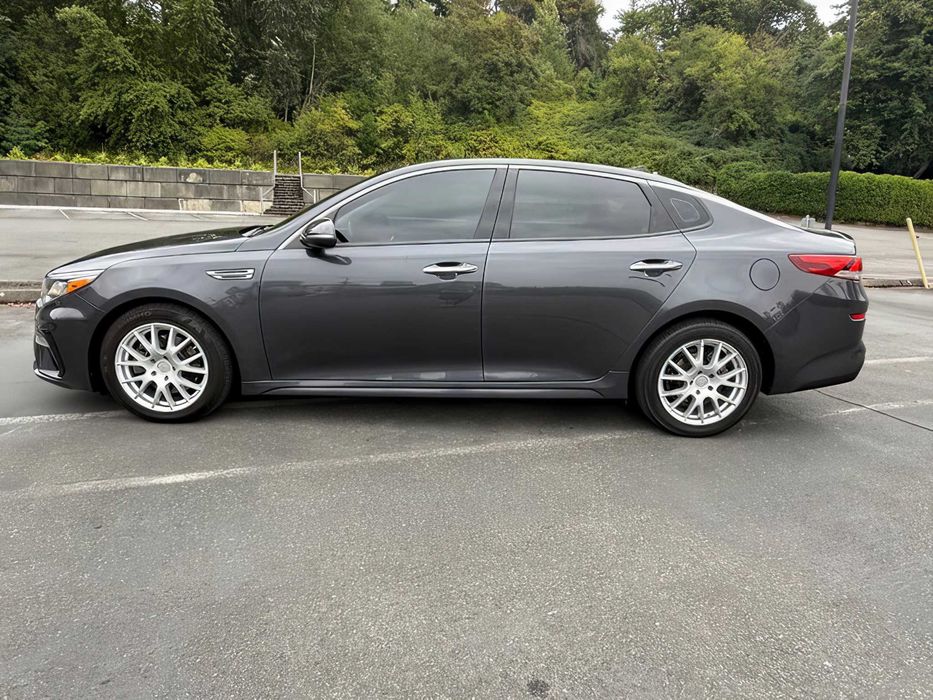 Kia Optima      2019