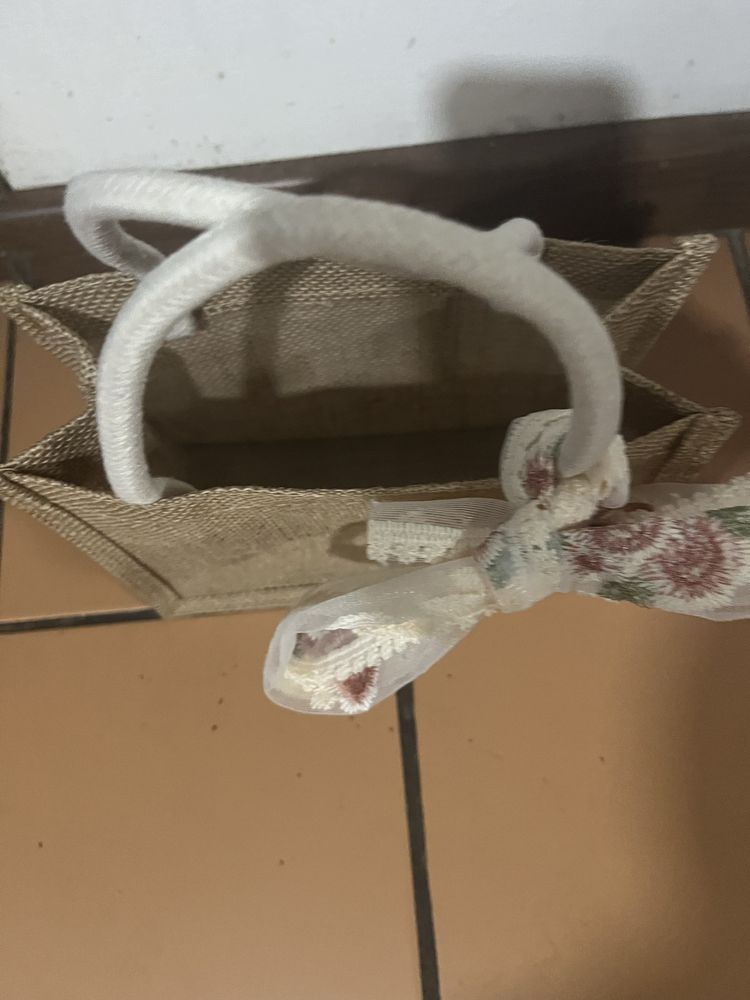 Vendo cestas ideal para fazer compras