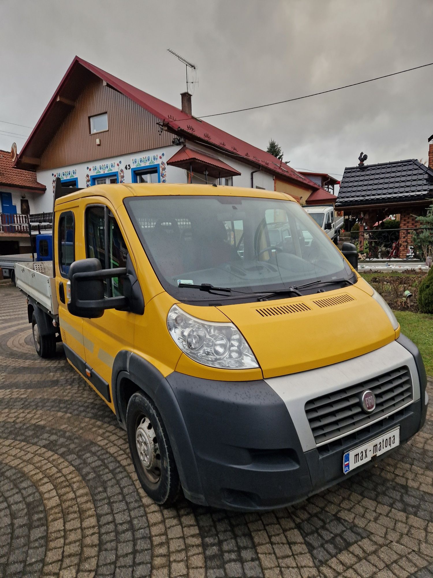 Fiat Ducato doka brygadowy brygadówka 7 osobowy skrzyniowy plandeka