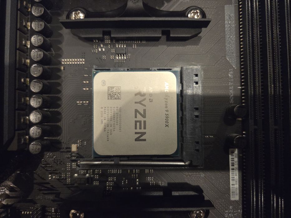 Procesor Ryzen 9 5900x 3.7ghz