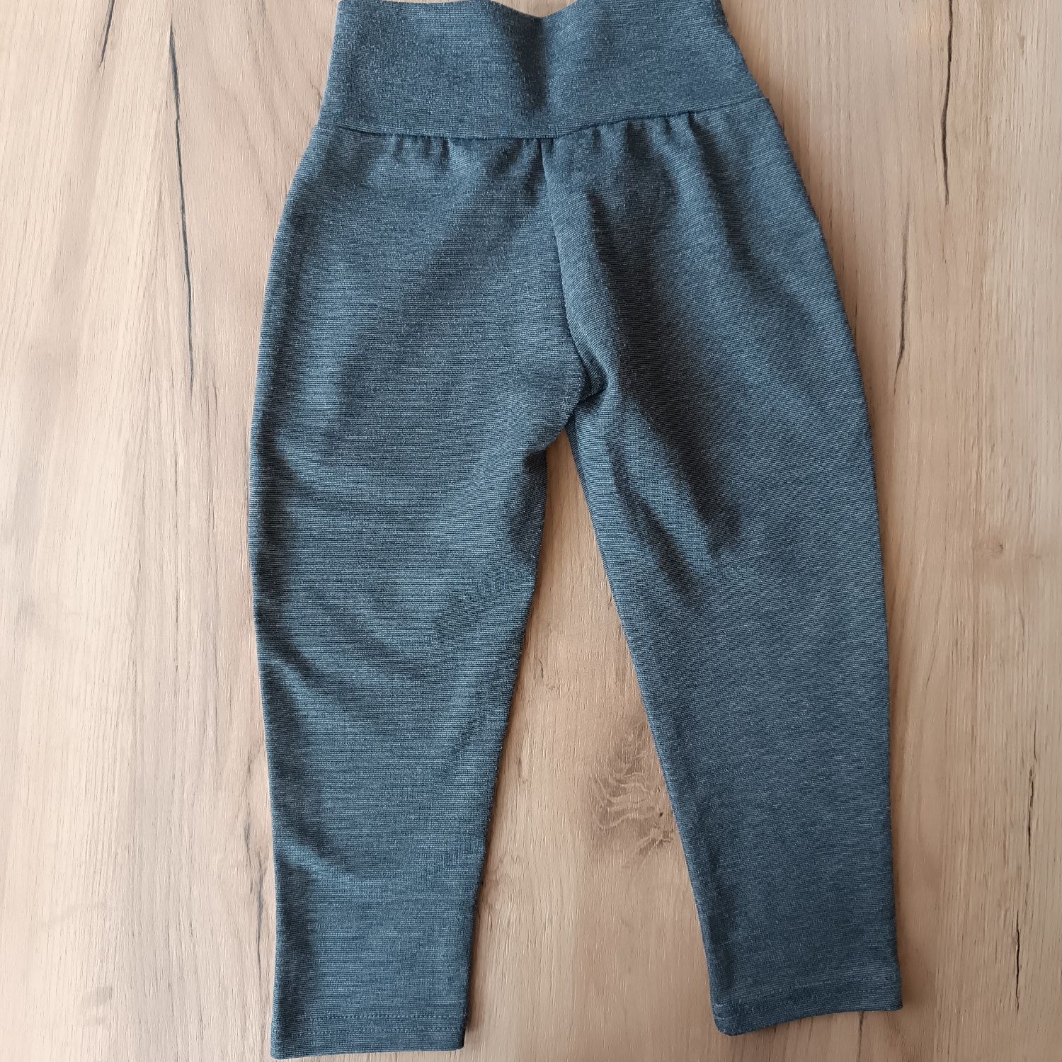 Spodnie rozm. 92/98