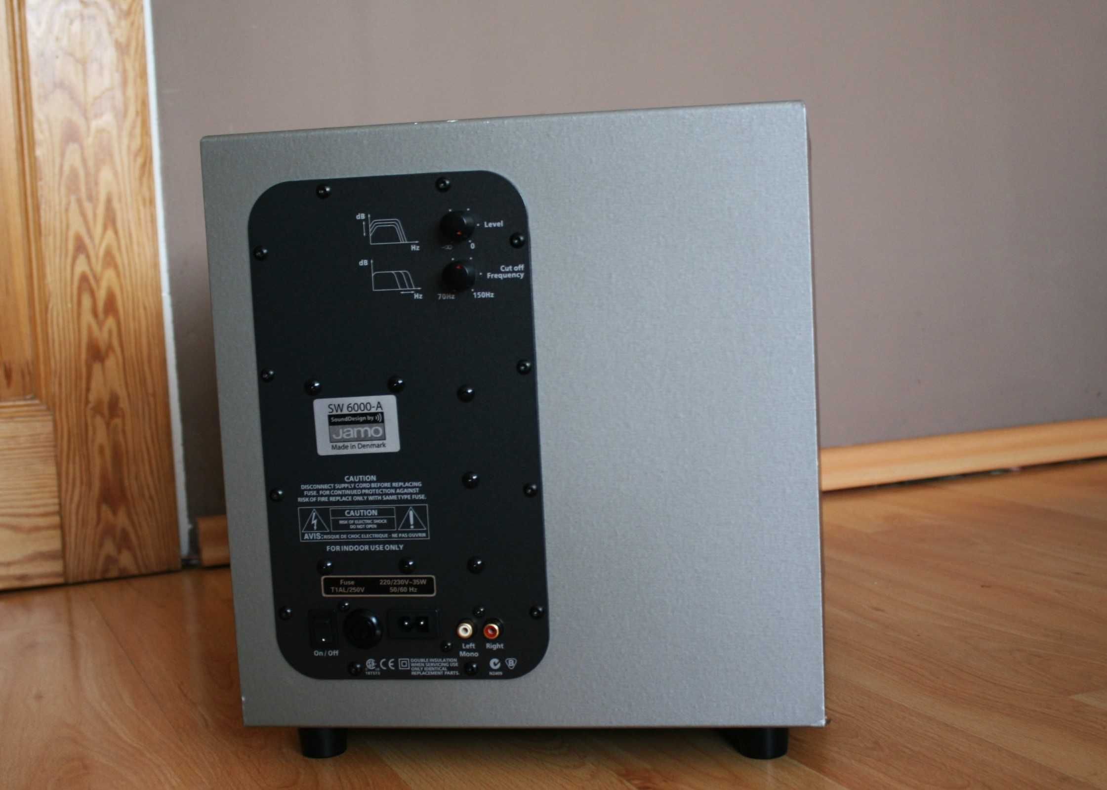 Subwoofer aktywny Jamo  sub subufer głośnik basowy do kino domowe