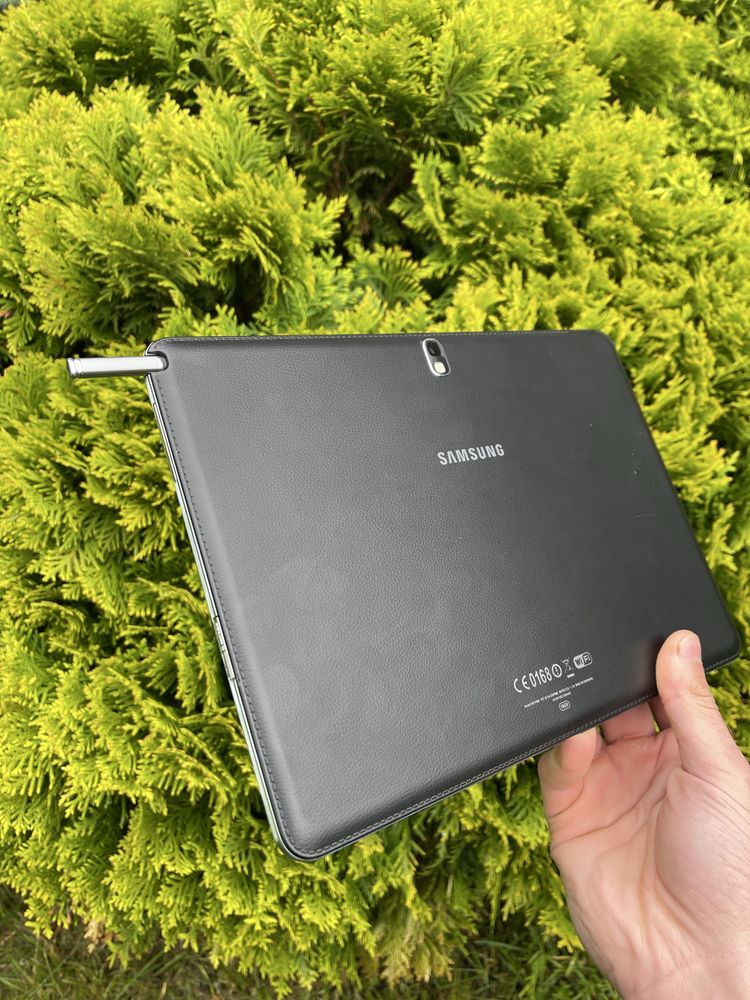 Планшет Samsung Galaxy Note 10.1 SM-P600