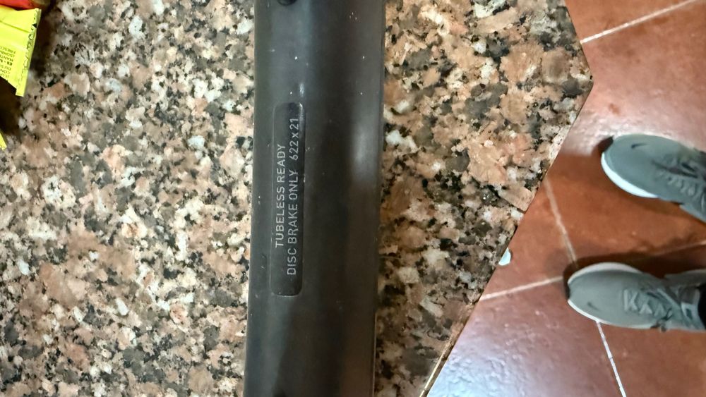 Rodas Bontrager aeolus elite 35