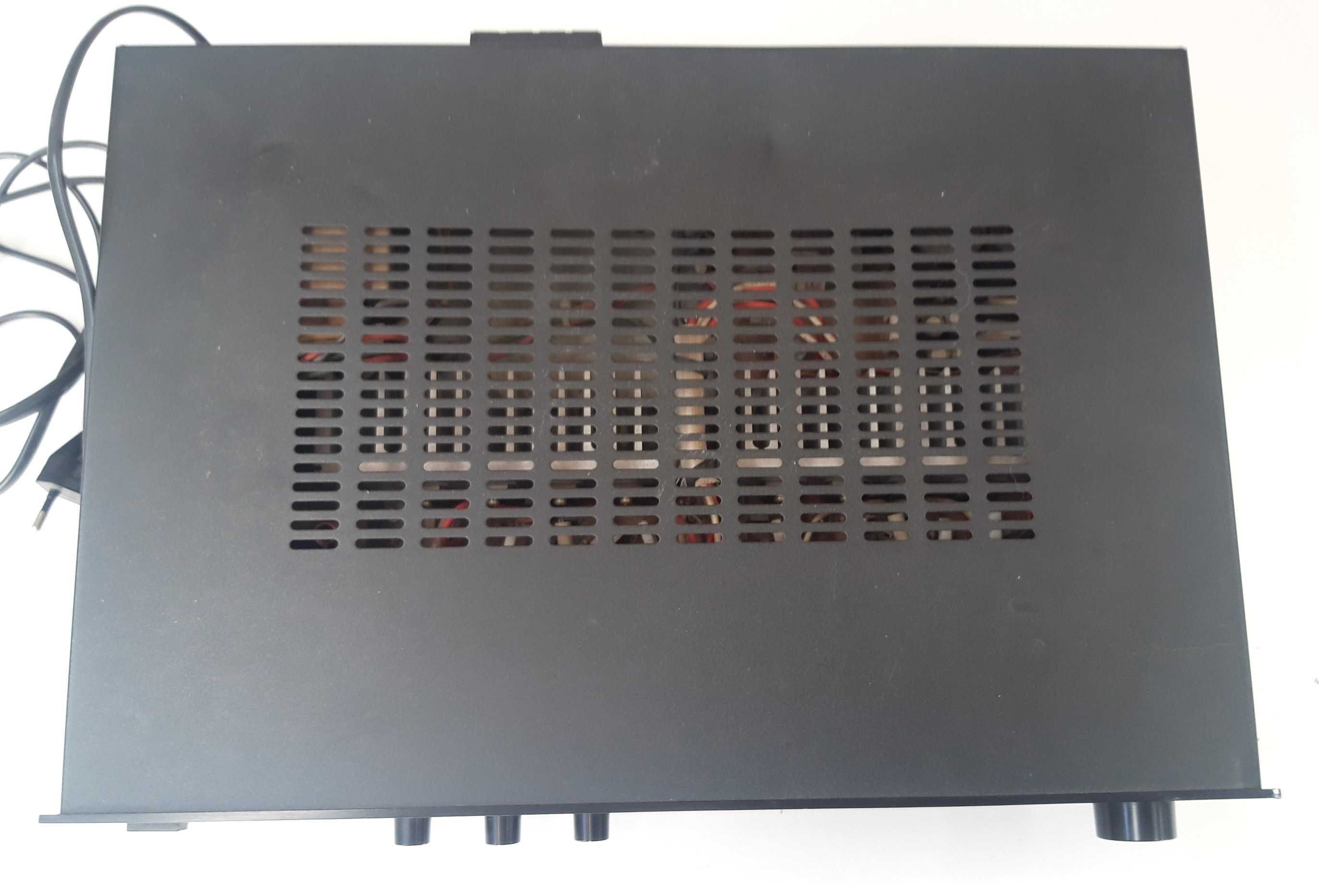 Vector Research VA-1100 Amplificador