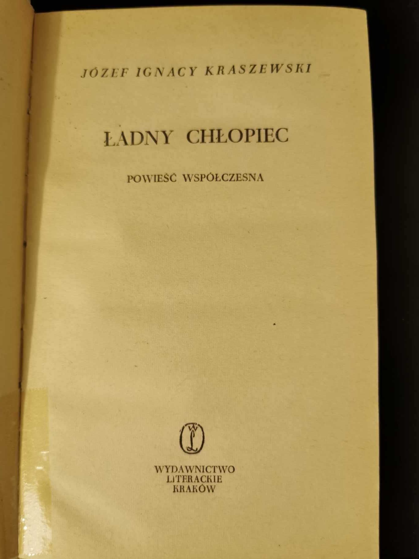 Ładny chłopiec - Józef Ignacy Kraszewski