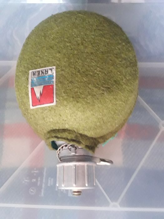 Cantil antigo marca laken com bolsa