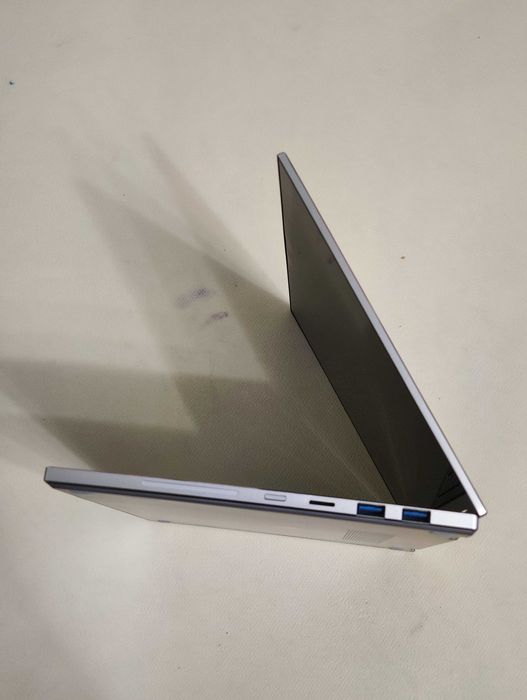 Ноутбук Samsung Galaxy Book Flex Alpha 2-in-1 QLED Core i5/8Gb/256Gb